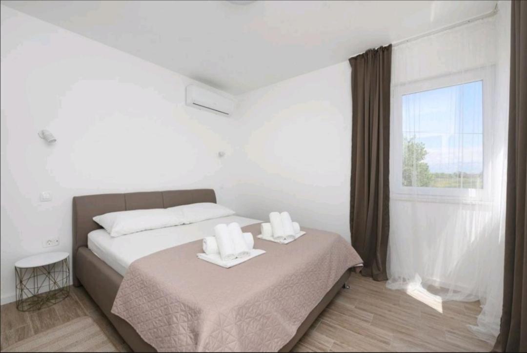 Appartamento Casa Bianca Privlaka  Esterno foto
