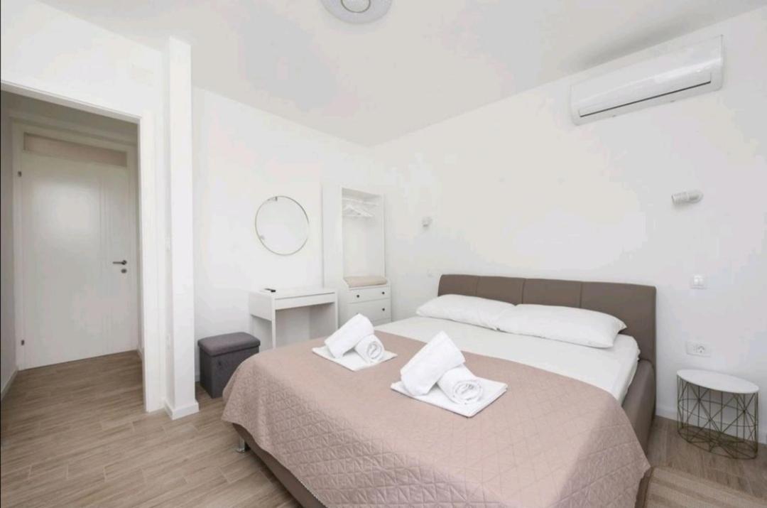 Appartamento Casa Bianca Privlaka  Esterno foto